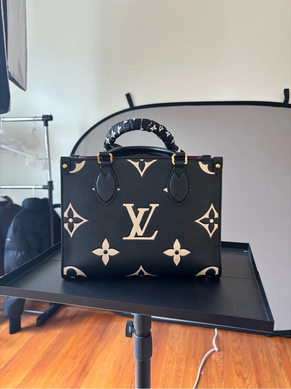 Louis Vuitton, OnTheGo, PM, Bicolour Monogram Empreinte Black Leather.